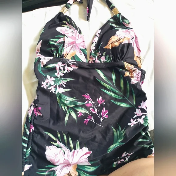 Floral Halter Tankini Top Swimsuit - Picture 1 of 7